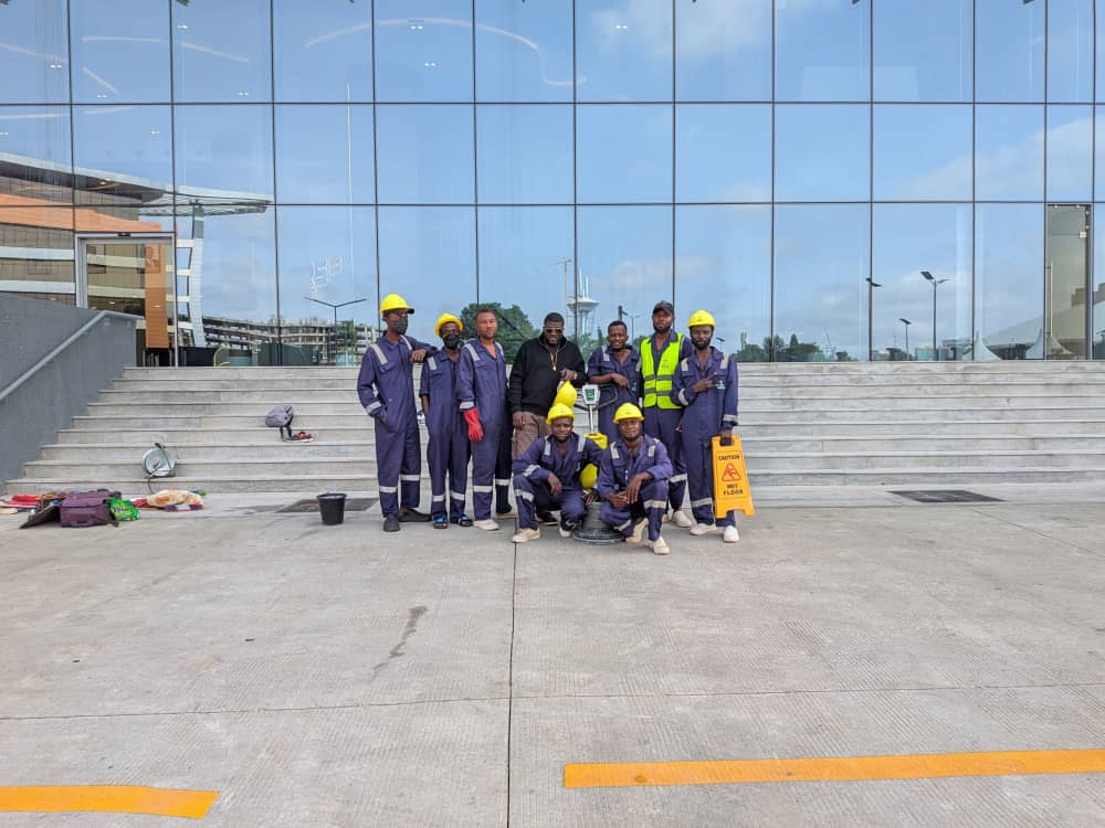 Befine Premium Services cleaning team